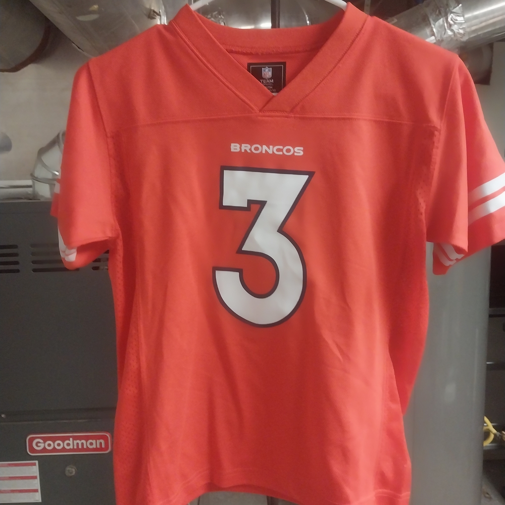NFL Bronco Jersey Size youth Large